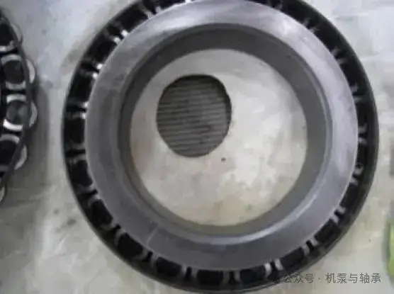 軸承驗(yàn)收印記之發(fā)灰/發(fā)暗，疑是“二手軸承” 